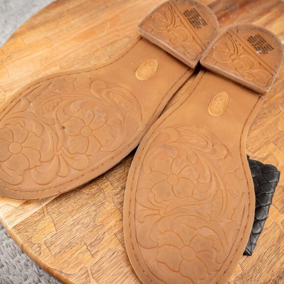 Sofft Ardee Womens Size 10 Black Leather Artisanal Woven Slip On Flat Sandals - Picture 7 of 7